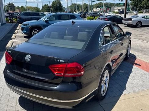 Used 2013 Volkswagen Passat TDI SEL Premium FWD image 7