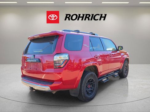 Used 2022 Toyota 4Runner TRD Off-Road Premium image 6