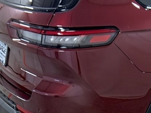 New 2025 Jeep Grand Cherokee L Limited image 13