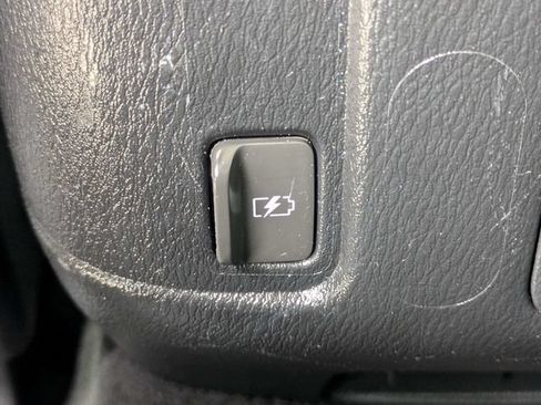Used 2019 INFINITI QX80 Luxe w/ 22" Wheel Package RWD image 15