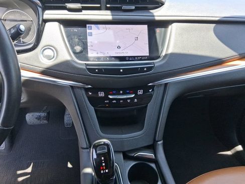 Used 2020 Cadillac XT5 Premium Luxury FWD image 19