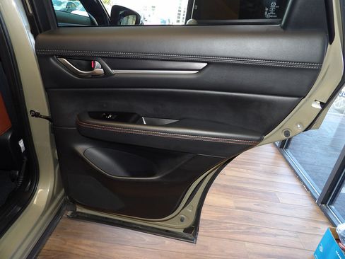 Certified 2024 MAZDA CX-5 Carbon Edition AWD/4WD image 15
