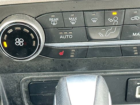 Used 2020 Ford EcoSport SE w/ SE Convenience Package image 20