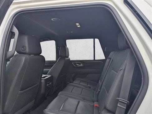 Used 2022 Chevrolet Tahoe LT w/ Luxury Package image 14