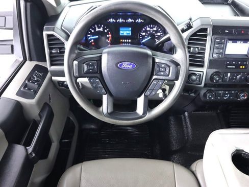 Used 2020 Ford F350 XL w/ Power Equipment Group image 32