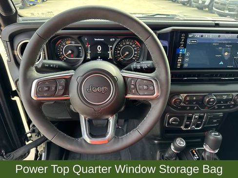 Used 2025 Jeep Wrangler Sahara image 24