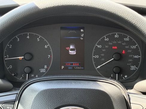 Used 2025 Toyota Corolla LE FWD image 16