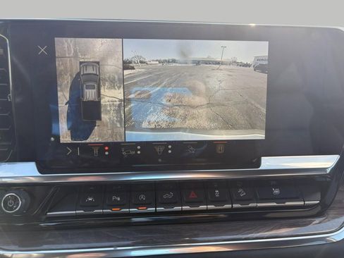 Used 2024 Chevrolet Silverado 1500 LTZ image 18