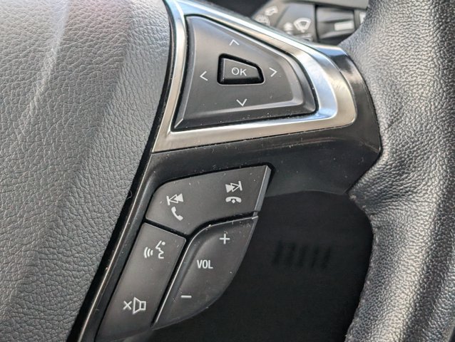 Used 2024 Ford Edge SEL AWD/4WD image 24