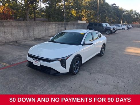 Used 2025 Kia K4 FWD image 1