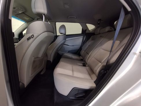 Used 2018 Hyundai Tucson SEL FWD image 32