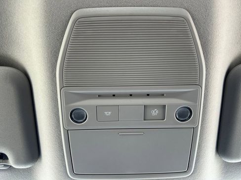New 2026 Nissan Sentra SV w/ SV Convenience Package FWD image 8
