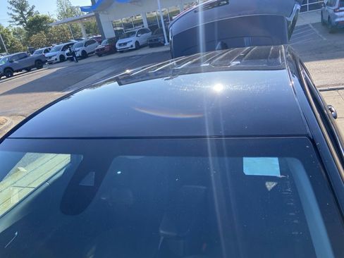 Used 2023 Chevrolet Equinox LT FWD image 28