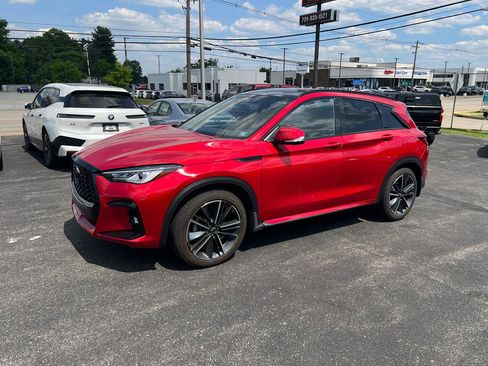 Used 2025 INFINITI QX50 Sport AWD/4WD image 1