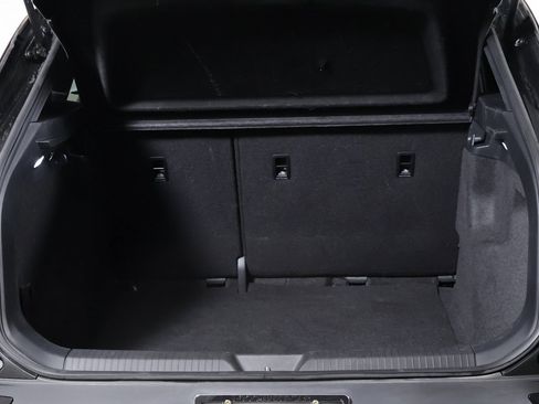 Used 2021 Volkswagen ID.4 Pro image 15