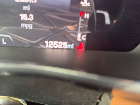 Used 2023 GMC Canyon AT4 AWD/4WD image 10