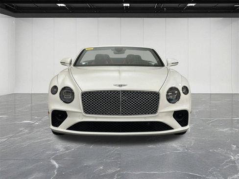 Used 2020 Bentley Continental GT image 14