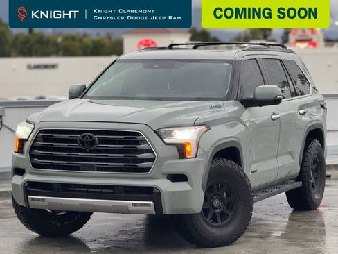 Used 2023 Toyota Sequoia Limited image 1