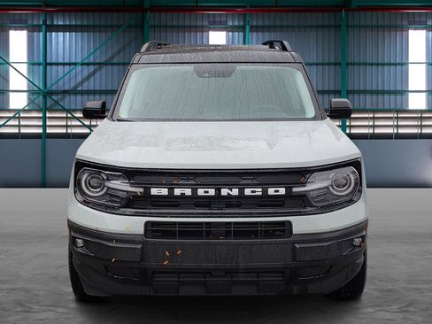 Used 2021 Ford Bronco Sport Outer Banks w/ Outer Banks Package image 7