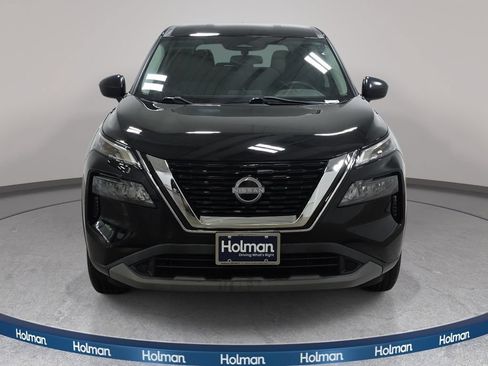 Used 2022 Nissan Rogue S AWD/4WD image 2