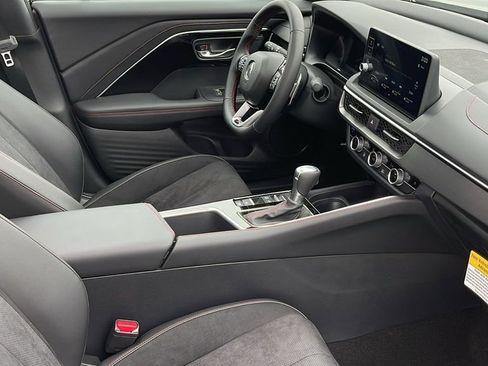 Certified 2025 Acura ADX A-Spec image 27