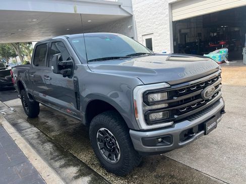 Used 2024 Ford F250 Lariat w/ Lariat Ultimate Package AWD/4WD image 1
