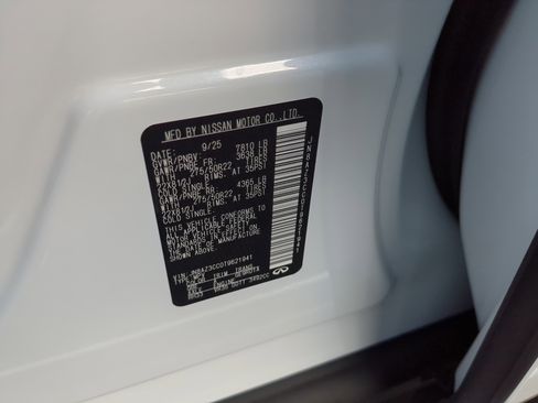 New 2026 INFINITI QX80 Autograph image 41