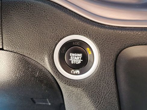 Used 2023 Dodge Charger SXT image 28