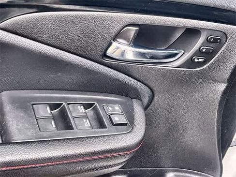 Certified 2022 Honda Pilot Black Edition image 30