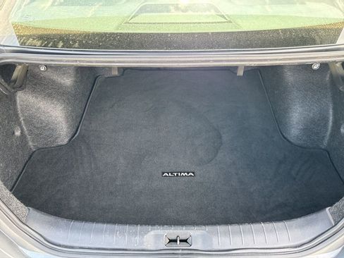 Used 2024 Nissan Altima 2.5 SV image 26