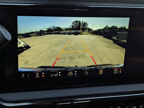 New 2026 GMC Sierra 2500 AT4 w/ AT4 Premium Plus Package image 29