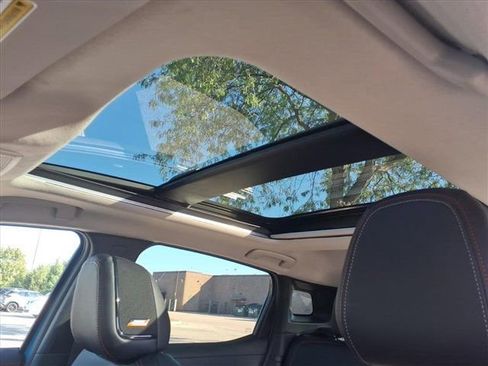 New 2026 Nissan Kicks SR w/ SR Premium Package image 10