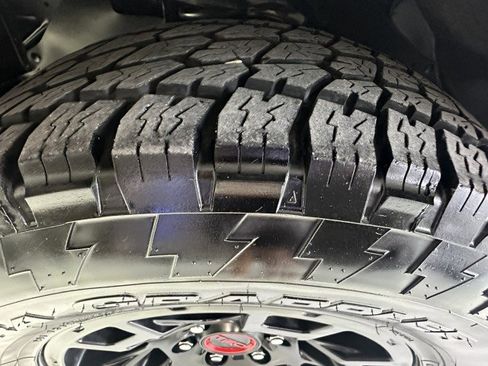 Used 2024 Toyota 4Runner SR5 Premium image 26