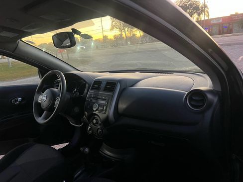 Used 2013 Nissan Versa 1.6 S Plus 4dr Sedan image 9