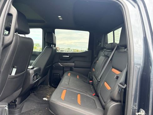 Used 2021 GMC Sierra 1500 AT4 w/ AT4 Premium Package AWD/4WD image 15