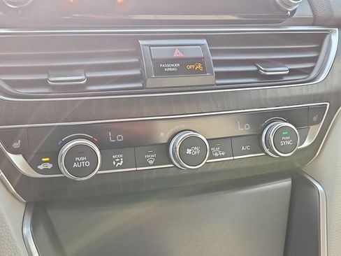 Used 2021 Honda Accord EX-L image 19