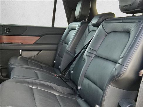 Certified 2023 Lincoln Navigator Reserve image 16