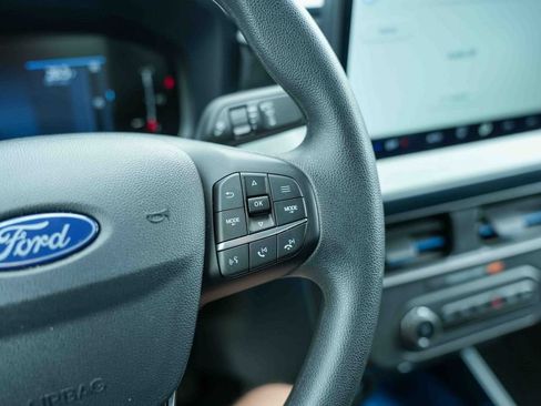 Certified 2025 Ford Maverick XLT w/ Equipment Group 302A AWD/4WD image 31