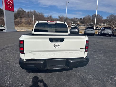 Used 2025 Nissan Frontier S w/ S Utility Package image 6