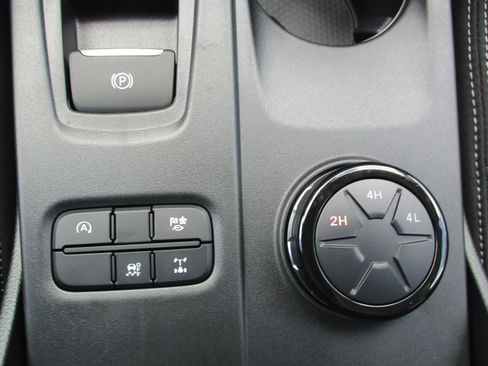 New 2024 Ford Ranger XLT w/ Equipment Group 301A High image 14