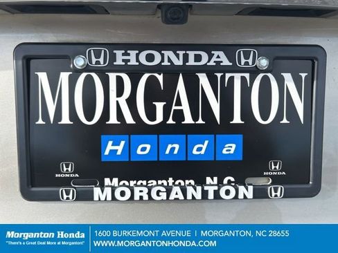 Used 2016 Toyota Camry XLE w/ Moonroof Package image 34