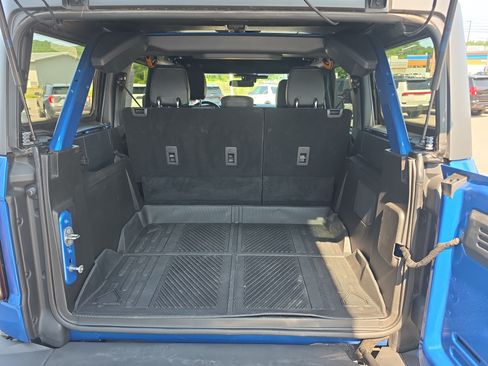 Used 2025 Ford Bronco Badlands AWD/4WD image 5