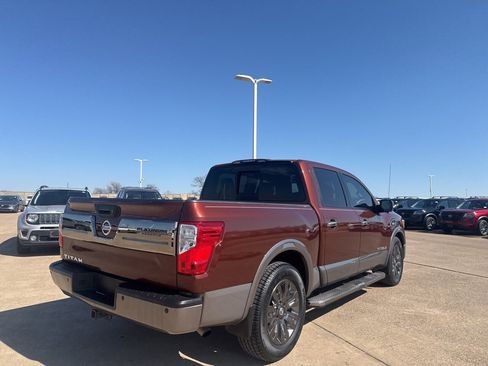 Used 2017 Nissan Titan Platinum Reserve image 16
