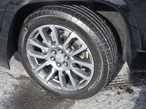 Used 2023 GMC Acadia Denali image 26