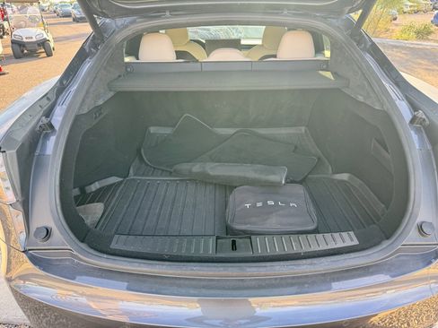 Used 2021 Tesla Model S Plaid image 15