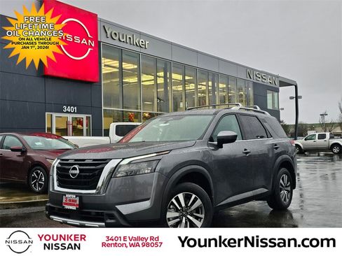 New 2025 Nissan Pathfinder SL w/ Lighting Package (N92) image 1