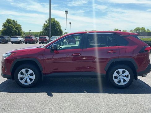 Certified 2025 Toyota RAV4 LE AWD/4WD image 11