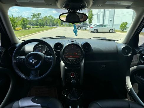 Used 2015 MINI Cooper Countryman image 9