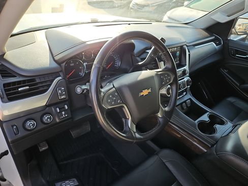 Used 2020 Chevrolet Tahoe LT w/ Luxury Package image 12
