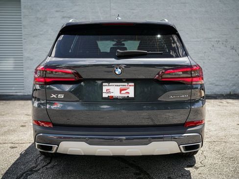 Used 2022 BMW X5 xDrive40i w/ Premium Package image 13